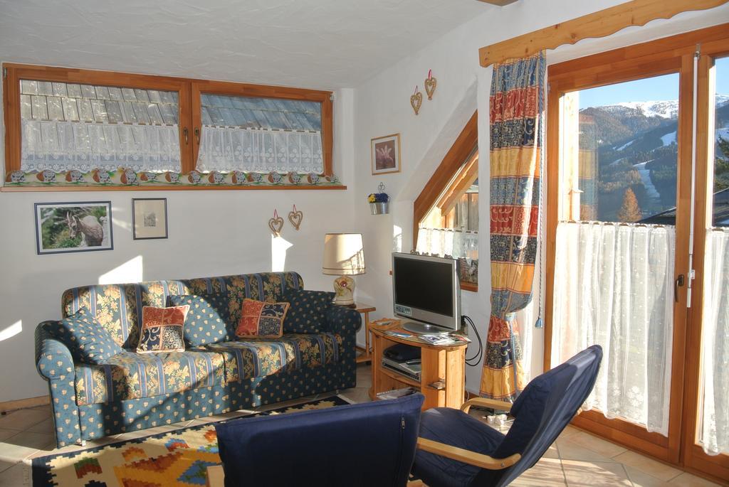 Appartement Luisa Bad Kleinkirchheim Szoba fotó